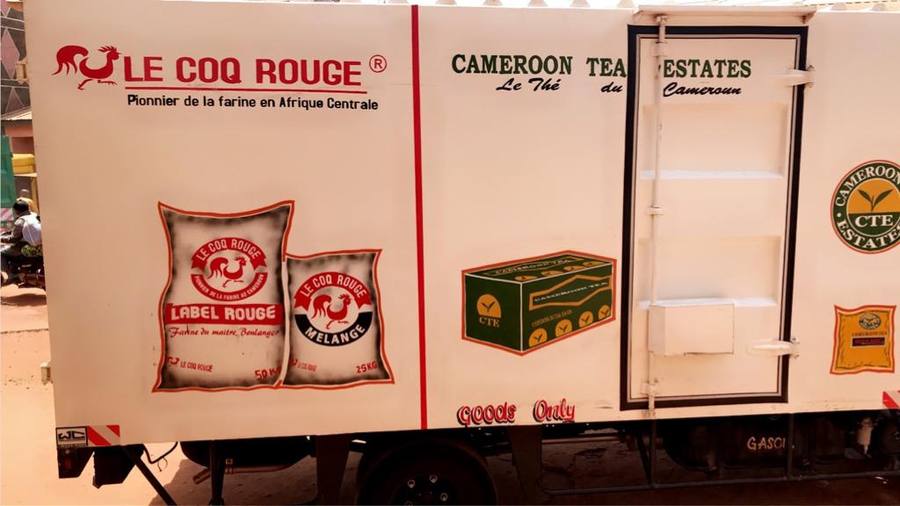 Camionnette Coq Rouge livraison farine big bag